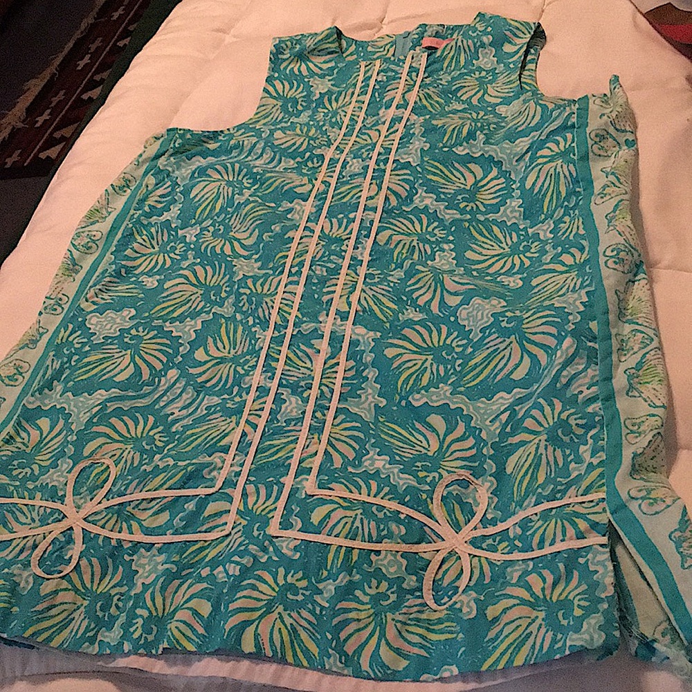 Lilly Pulitzer tunic size 12